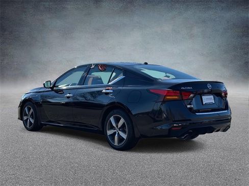 Used 2021 Nissan Altima 2.5 SL image 6