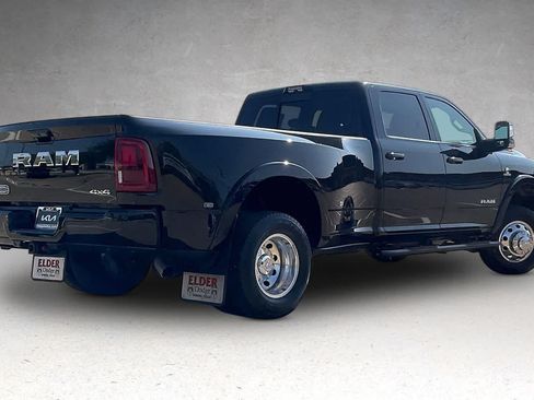 Used 2025 RAM 3500 Longhorn w/ Max Tow Package AWD/4WD image 21