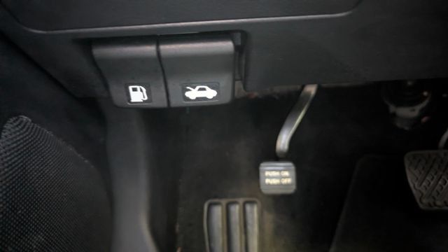 Used 2017 Nissan Altima 2.5 SV w/ Convenience Package FWD image 31