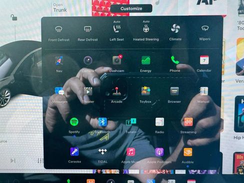 Used 2020 Tesla Model 3 Standard Range Plus image 14