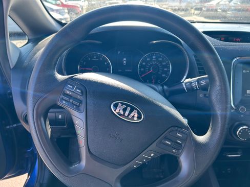 Used 2018 Kia Forte LX w/ LX Popular Package image 8