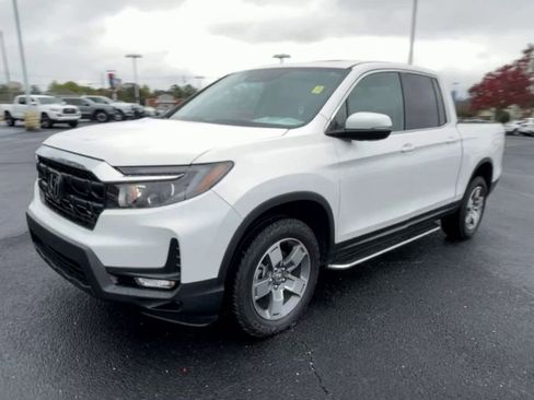 Used 2025 Honda Ridgeline RTL image 4