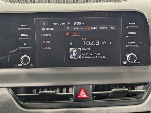 New 2026 Kia Seltos LX image 18