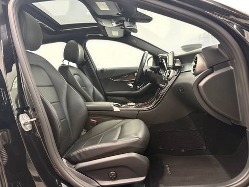 Used 2019 Mercedes-Benz C 300 4MATIC Sedan image 14