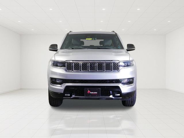 Certified 2023 Jeep Grand Wagoneer Series III w/ HD Trailer Tow Package AWD/4WD image 2