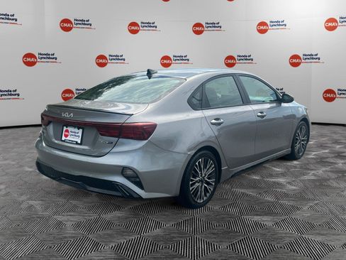 Used 2023 Kia Forte GT-Line w/ GT-Line Premium Package FWD image 5
