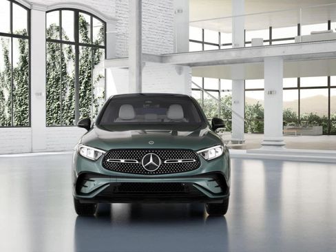 Used 2026 Mercedes-Benz GLC 300 4MATIC image 6