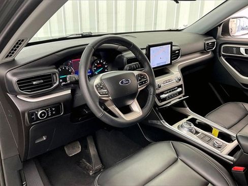 Used 2023 Ford Explorer XLT w/ Equipment Group 202A image 16