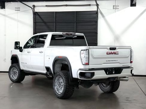 Used 2022 GMC Sierra 2500 Denali w/ Denali Ultimate Package AWD/4WD image 12