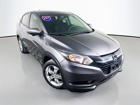 Used 2017 Honda HR-V EX image 2