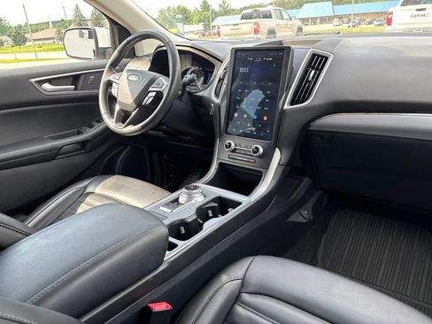 Used 2022 Ford Edge SEL w/ Convenience Package AWD/4WD image 15