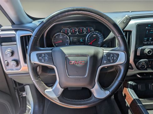 Used 2018 GMC Sierra 1500 SLE w/ Suspension Package, Off-Road AWD/4WD image 16