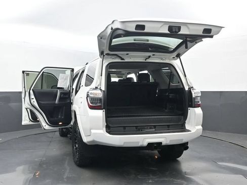 Used 2023 Toyota 4Runner SR5 Premium w/ Moonroof Package AWD/4WD image 52