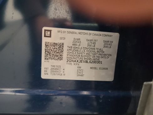 Used 2020 Chevrolet Equinox LT w/ LPO, Floor Liner Package FWD image 33