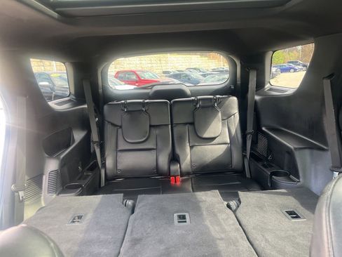 Used 2021 Ford Explorer ST w/ ST Street Pack image 11