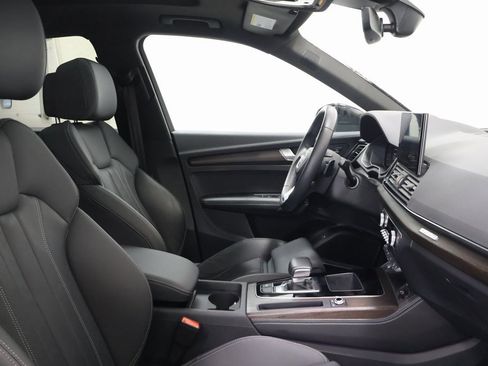 Certified 2023 Audi Q5 2.0T Premium Plus w/ Premium Plus Package image 21