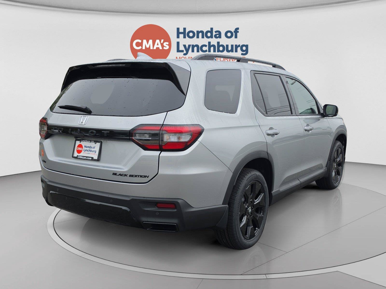 New 2026 Honda Pilot Black Edition image 5