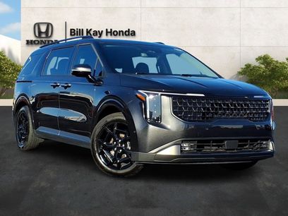 Used 2025 Kia Carnival SX Prestige