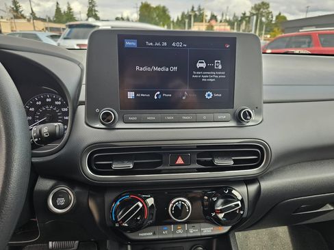 Used 2022 Hyundai Kona SEL w/ Cargo Package AWD/4WD image 25