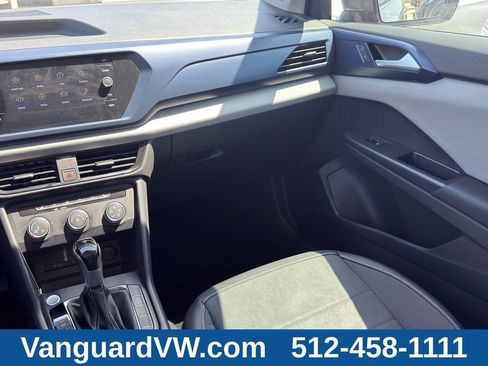 Used 2022 Volkswagen Taos SE AWD/4WD image 27