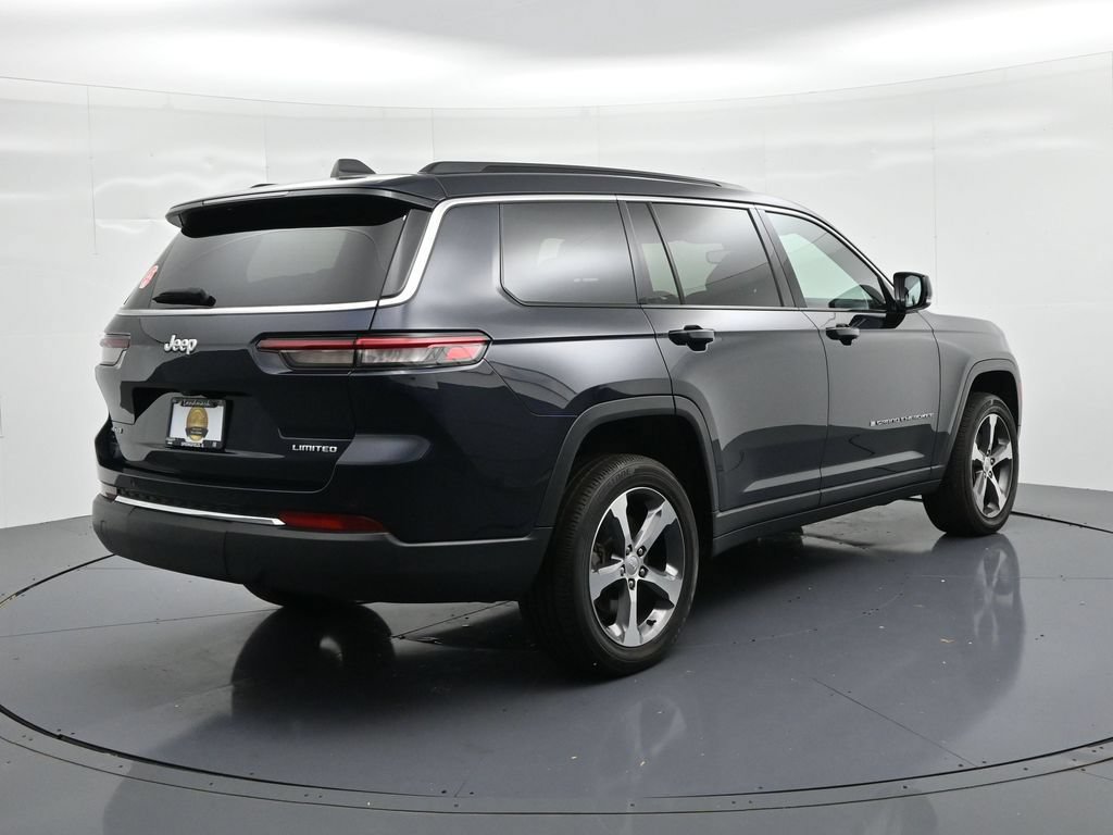 Used 2024 Jeep Grand Cherokee L Limited AWD/4WD image 6