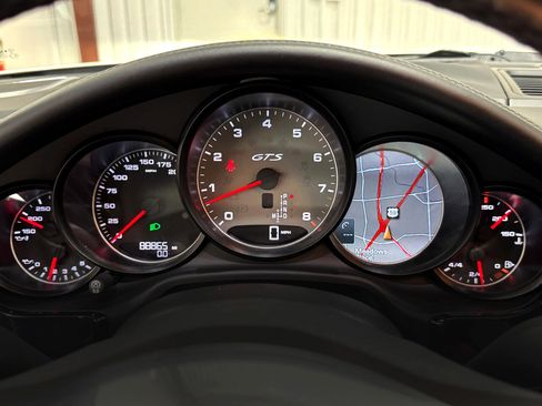 Used 2013 Porsche Panamera GTS image 34