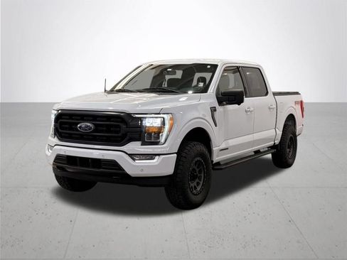 Used 2021 Ford F150 XLT w/ Equipment Group 302A High AWD/4WD image 4