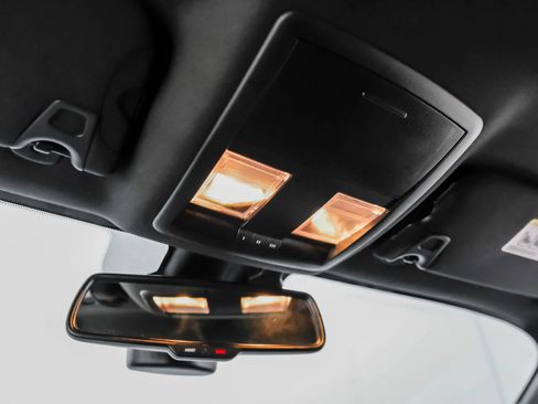 Used 2019 Dodge Challenger R/T Scat Pack w/ Widebody Package RWD image 22