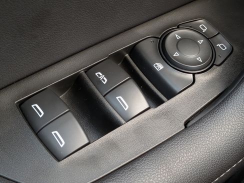 Certified 2021 Chevrolet Blazer LT FWD image 23