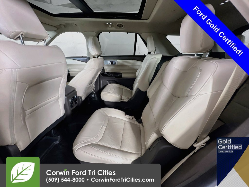 Used 2021 Ford Explorer Platinum w/ Premium Technology Package AWD/4WD image 30
