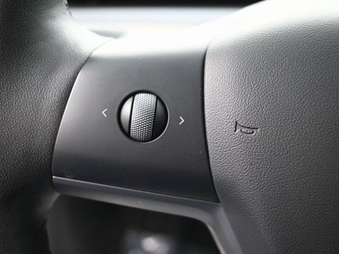 Used 2022 Tesla Model 3 Performance image 22