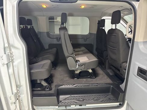Used 2019 Ford Transit 350 XL image 19