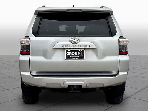 Used 2023 Toyota 4Runner SR5 image 5