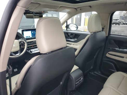 New 2026 Lincoln Corsair Premiere image 25