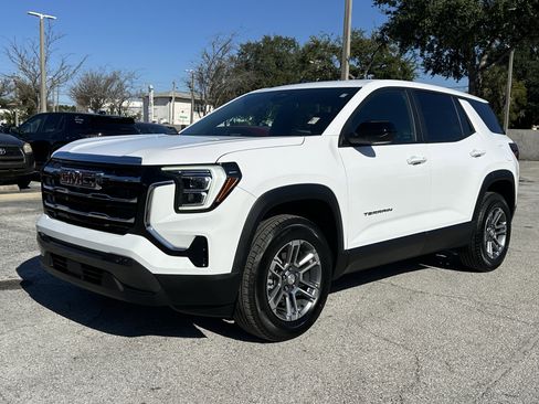 Used 2025 GMC Terrain Elevation image 9