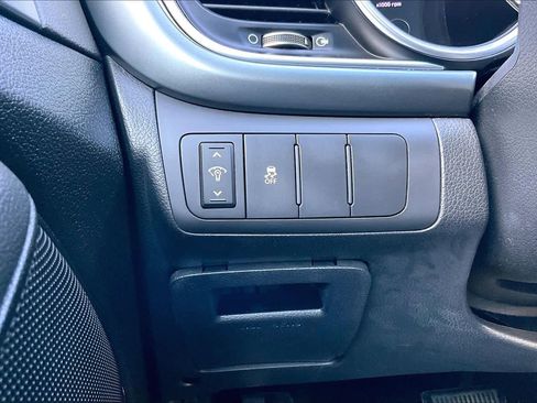 Used 2015 Kia Optima LX FWD image 32