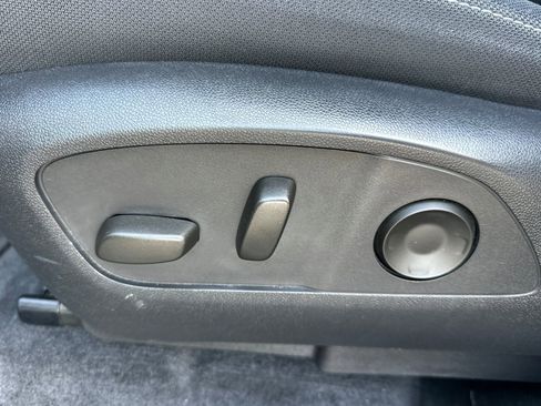 Certified 2024 Chevrolet Traverse LT image 15