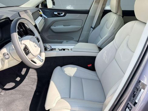 New 2026 Volvo XC60 B5 Ultra w/ Climate Package AWD/4WD image 5