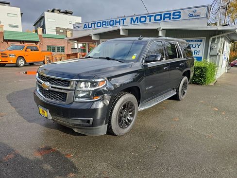 Used 2019 Chevrolet Tahoe LS image 2