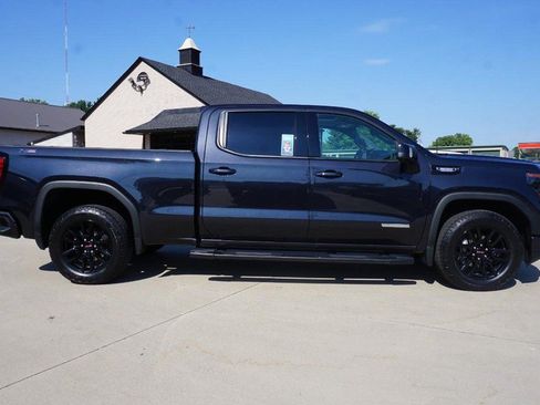 Used 2024 GMC Sierra 1500 Elevation w/ Elevation Premium Package AWD/4WD image 2