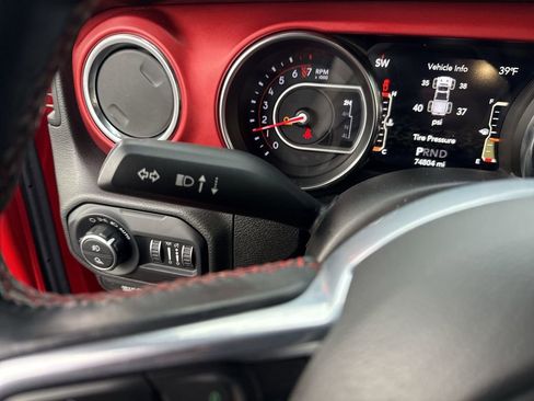 Used 2020 Jeep Gladiator Rubicon image 18