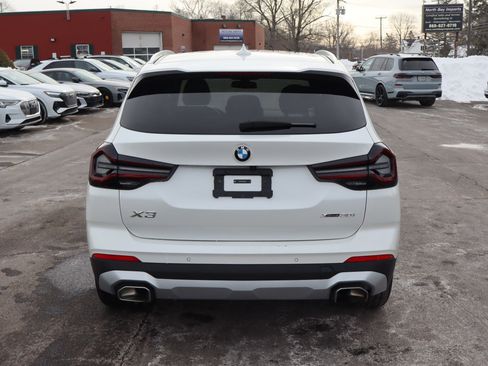 Used 2024 BMW X3 xDrive30i w/ Premium Package image 6