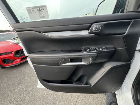 New 2025 Ford Ranger Lariat w/ FX4 Off-Road Package image 15