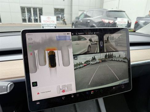 Used 2024 Tesla Model Y Long Range AWD/4WD image 12