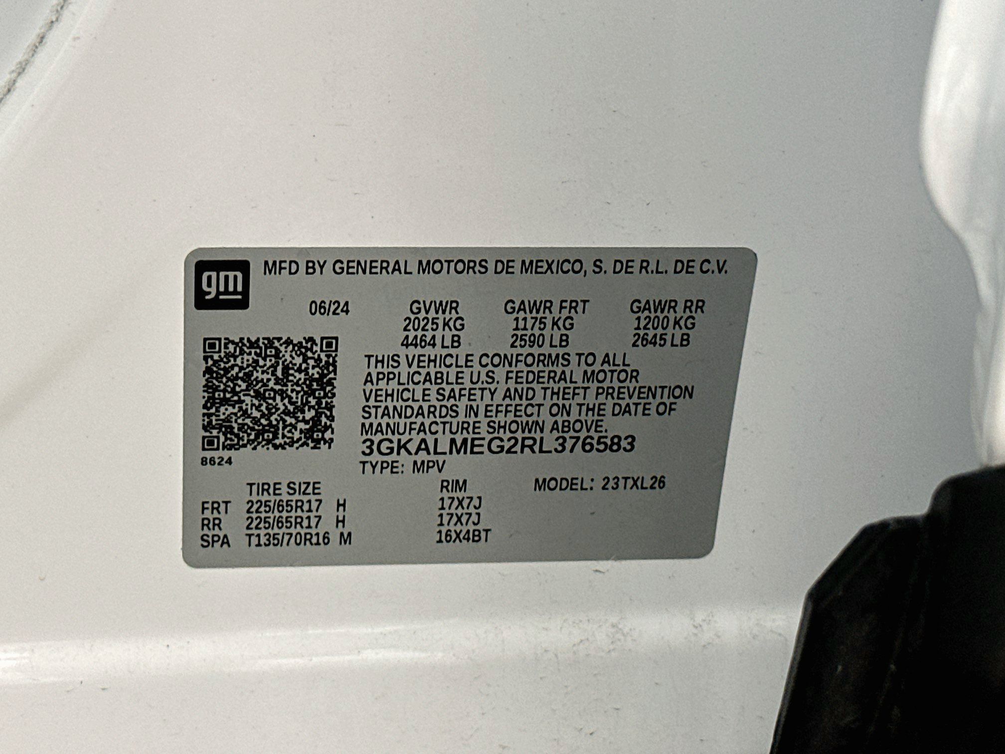 Used 2024 GMC Terrain SLE FWD image 12