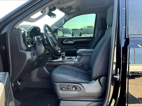 Used 2023 Chevrolet Silverado 1500 RST RWD image 27
