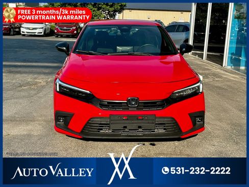 Used 2022 Honda Civic Sport image 2