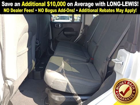 Used 2024 Jeep Wrangler Unlimited image 29