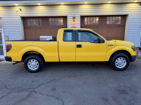Used 2014 Ford F150 XL w/ Trailer Tow Package image 2