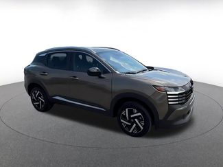 Used 2026 Nissan Kicks SV w/ Cold Weather Package FWD video 2